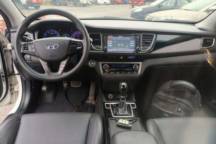 Used Hyundai Mistra 2014 1.8L Automatic Smart GLS