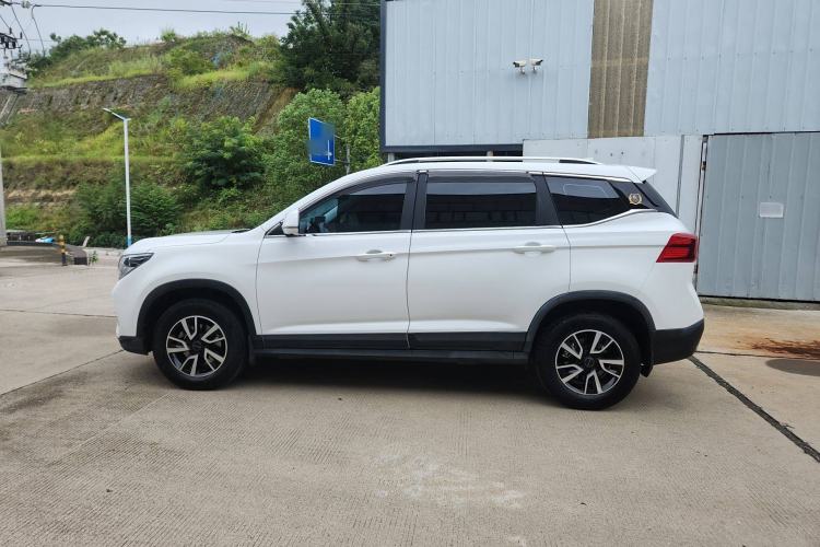 Used FORTHING T5 2021 1.5T Automatic Comfort Version