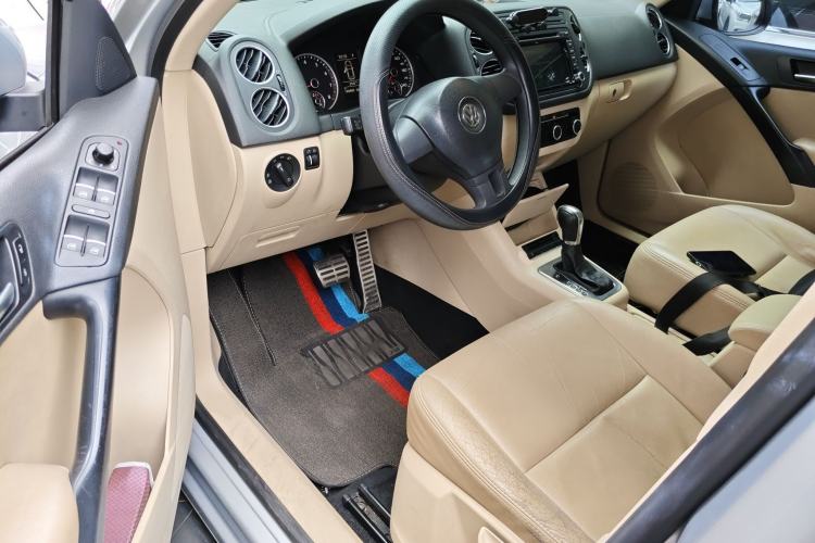 Used Volkswagen Tiguan 2012 1.8TSI Automatic Two-Wheel Drive Urban Edition Driver Seat