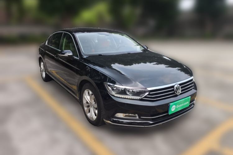 Used Volkswagen Magotan 2018 Facelift 330TSI DSG Luxury Model
