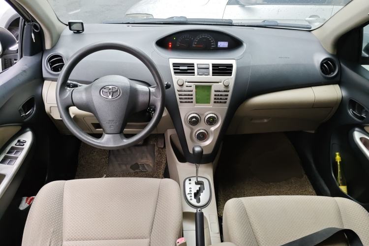 Used Toyota Vios 2010 1.6L GL-i AT

