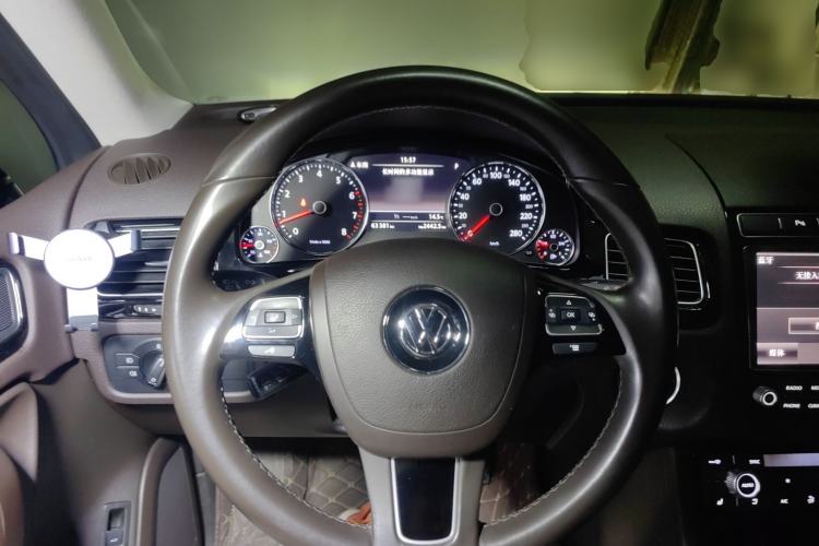 Used Volkswagen Touareg 2017 3.0 TSI Touareg Edition Steering Wheel