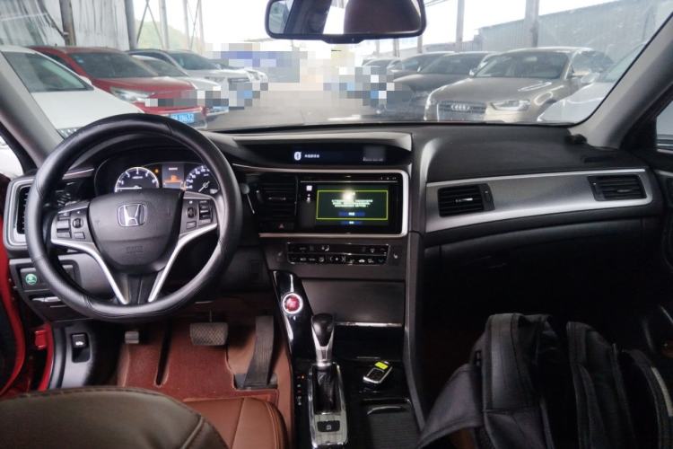 Used Honda Spirior 2015 2.4L Prestige Edition Center Console