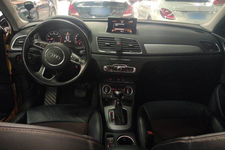 Used Audi Q3 2016 30 TFSI Fashion Model
