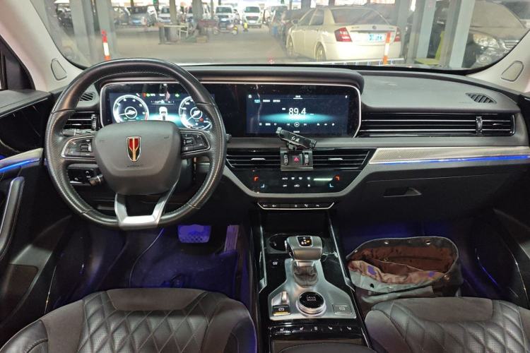 Used Hongqi HS5 2019 2.0T Smart Connect Flagship Edition Center Console