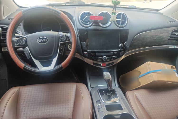 Used BYD S7 2017 2.0T Automatic Luxury Model