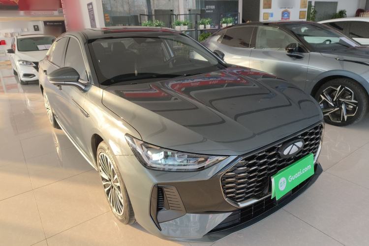 Used Chery Fengyun A8L 2025 1.5 TGDI 145 km Luxury Version