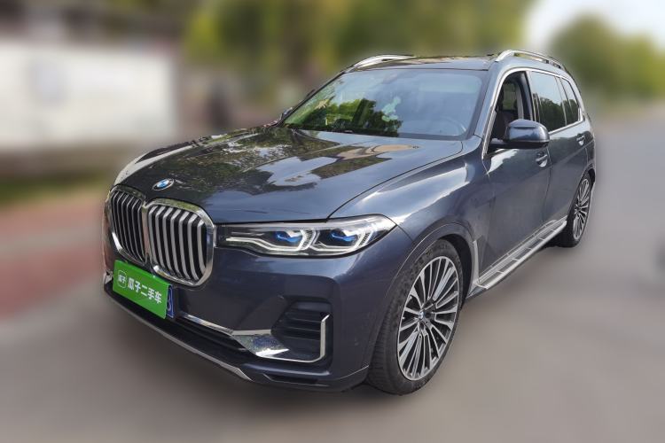 Used BMW X7 2019 xDrive40i Luxury Package with Leading Features