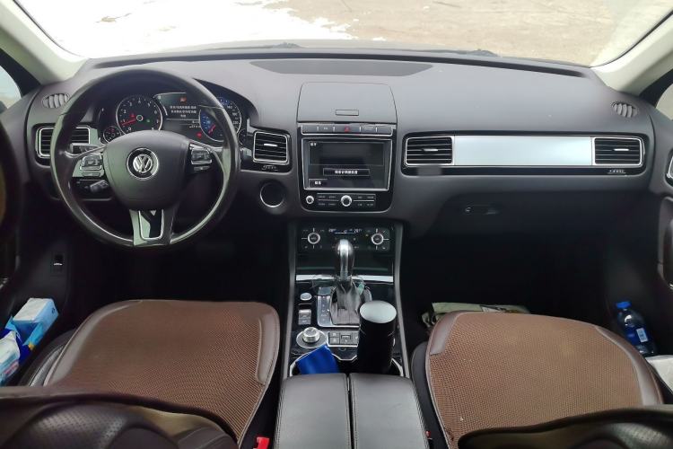 Used Volkswagen Touareg 2017 3.0 TSI Touareg Edition Interior 2