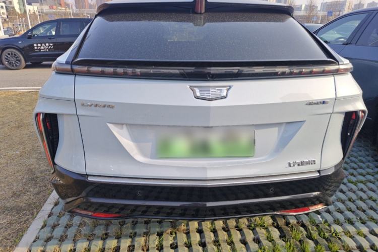 Used Cadillac LYRIQ 2022 Rear-Drive Long-Range Luxury Edition
