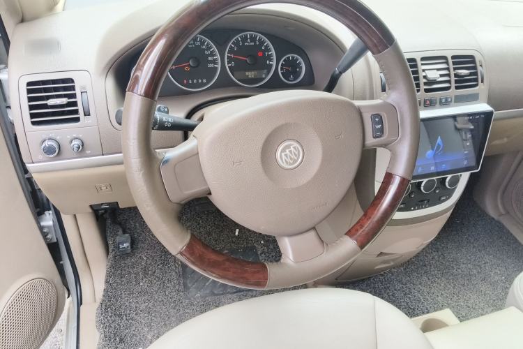 Used Buick GL8 2014 2.4L Classic Edition Steering Wheel