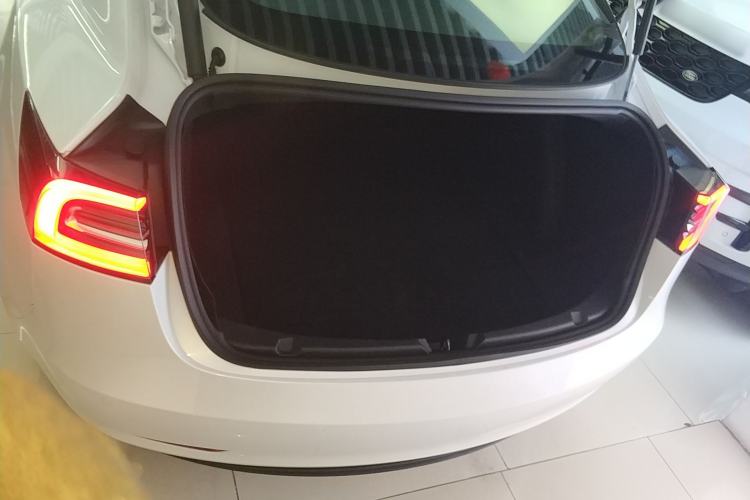 Used Tesla Model 3 2021 Revised Version Standard Range Rear-Wheel Drive Upgraded Edition 3D1 Trunk