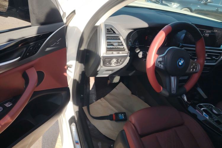 Used BMW iX3 2024 Leading Model