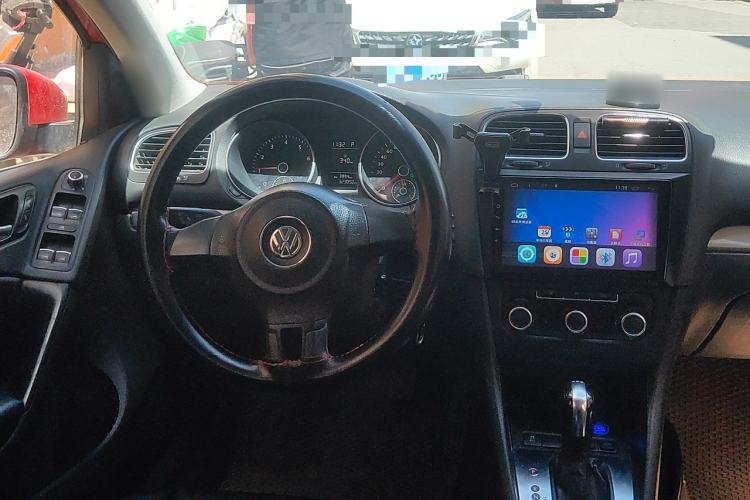 Used Volkswagen Golf 2011 1.6L Automatic Fashion Edition