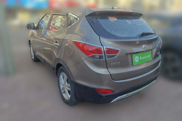 Used Hyundai ix35 2010 2.0L Automatic Two-Wheel Drive Elite Edition GLS
