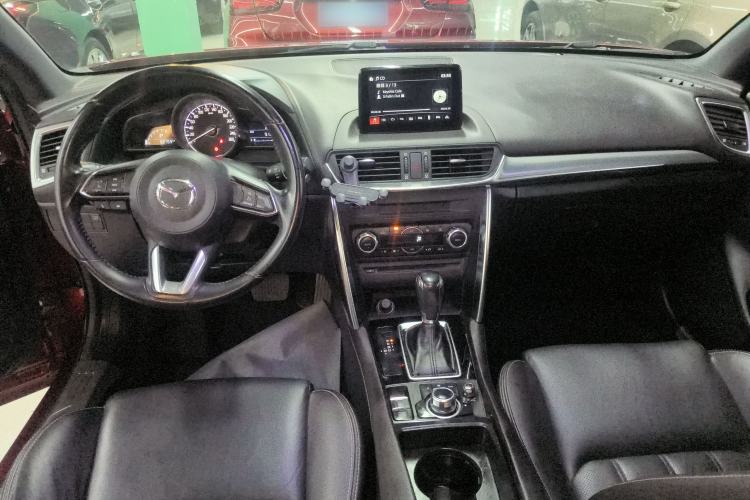 Used Mazda CX-4 2018 2.0L Automatic Two-Wheel Drive Blue Sky Luxury Edition Center Console