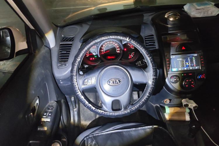 Used Kia Soul 2013 1.6L MT GL