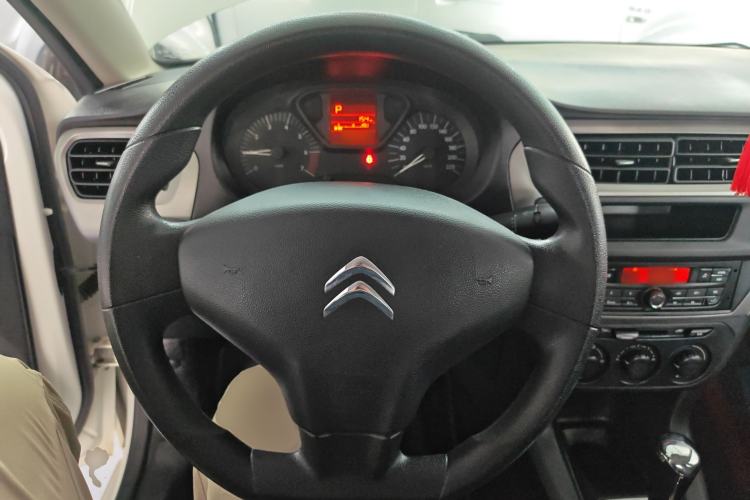 Used Citroen Elysee 2016 1.6L Automatic Fashion Model Steering Wheel