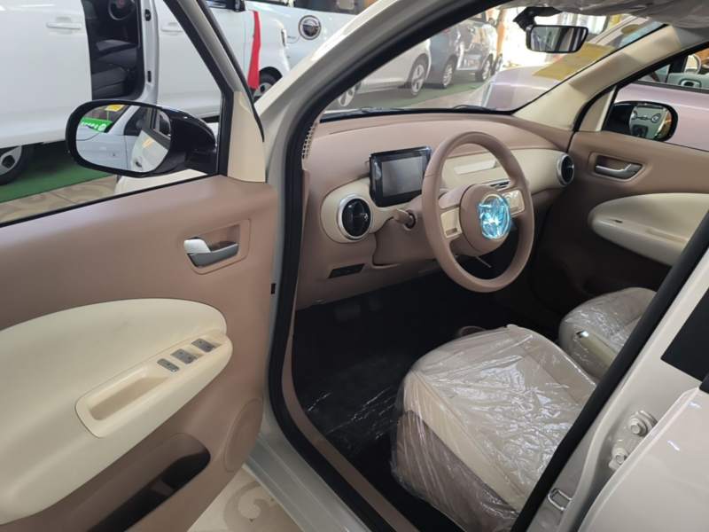 Used Wuling Hongguang MINIEV 2025 Four-Door Version Advanced Edition — 15