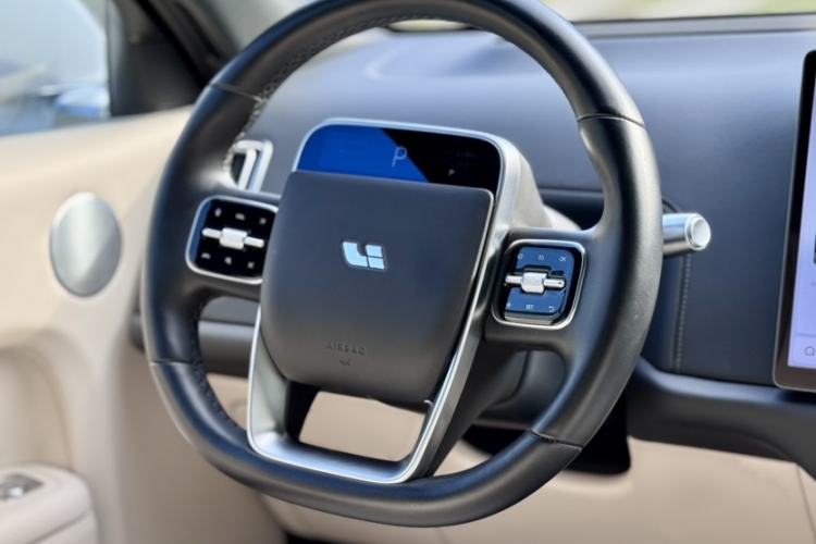 Used Li Auto L8 2023 Pro Model