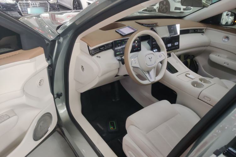 Used VOYAH FREE 2025 Model FREE+ Rear-Drive Qiankun Edition
