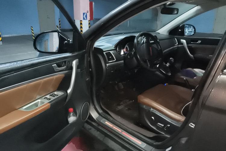 Used Haval H6 2014 Sport Version 1.5T Manual Two-Wheel Drive Elite Edition
