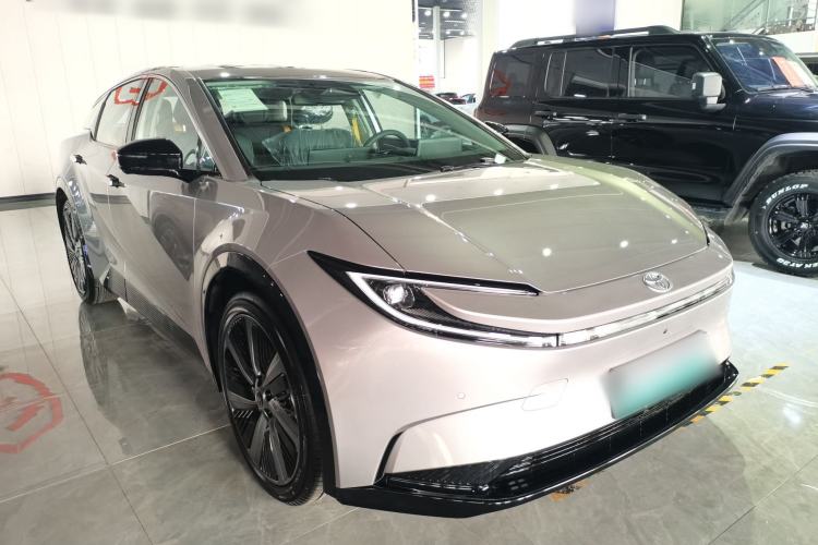 Used Toyota bZ5 2025 Model 550 PRO Front Right 45 Deg