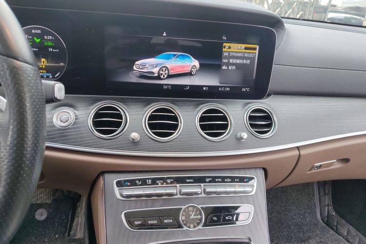 Used Mercedes-Benz E-Class 2020 Facelift E 260 L Sport Edition Audio And AC Panel