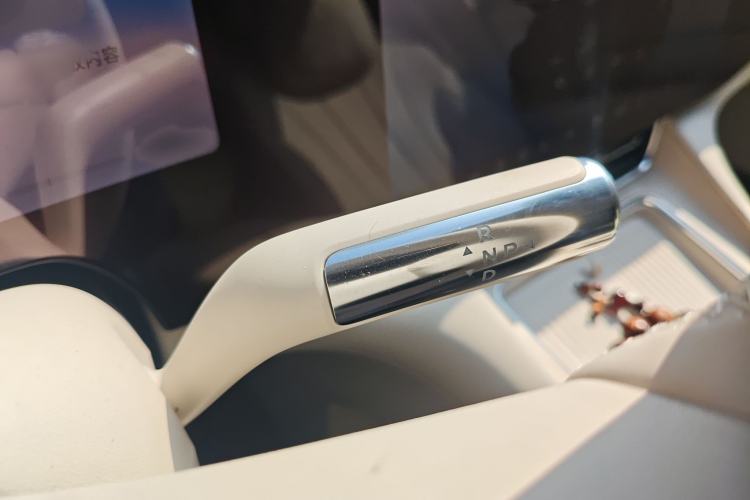 Used Hima AITO M8 2025 Extended-Range Ultra Version 53.4 kWh 6-Seater Edition
