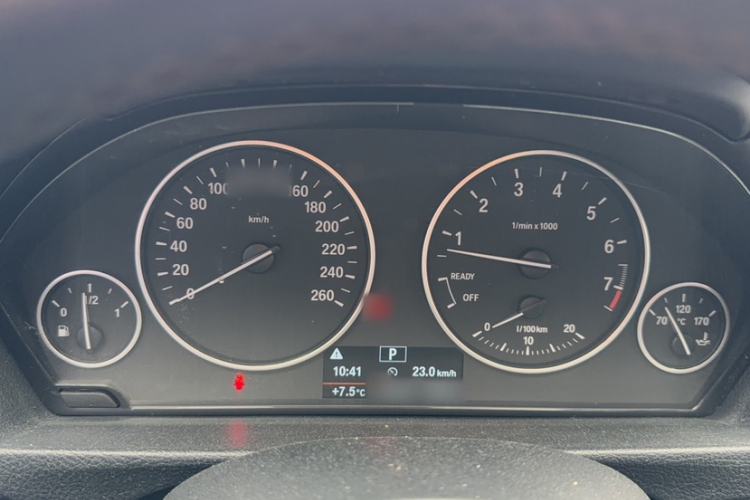 Used BMW 3 Series GT 2013 320i Leading Model
