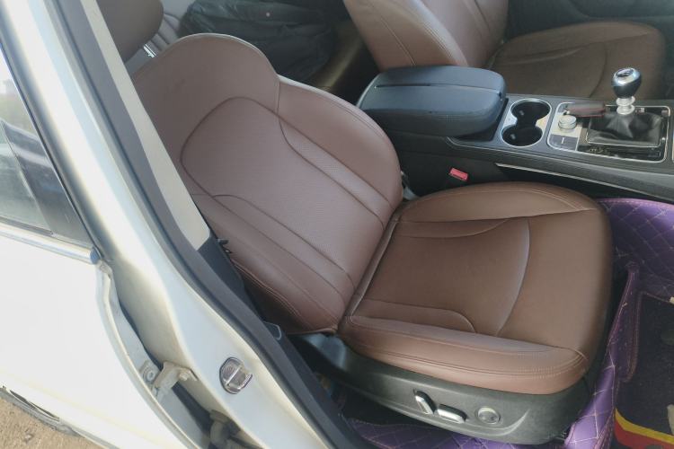 Used Zotye T600 2016 Sport Edition 1.5T Manual Prestige Model Right Front Seat