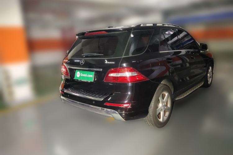 Used Mercedes-Benz M-Class 2014 ML 320 4MATIC
