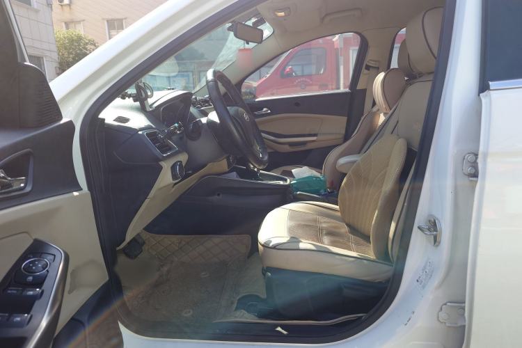 Used Ford Escort 2015 1.5L Automatic Comfort Edition
