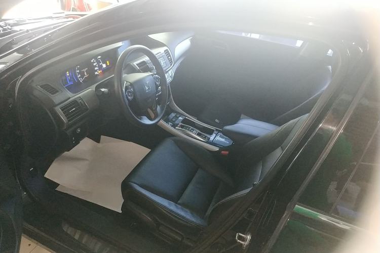 Used Honda Accord 2016 Hybrid 2.0L Sharp Edition
