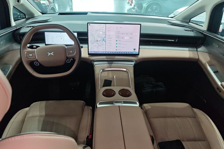 Used XPeng X9 2026 Model—Range-Extended Version 1602 Ultra Center Console