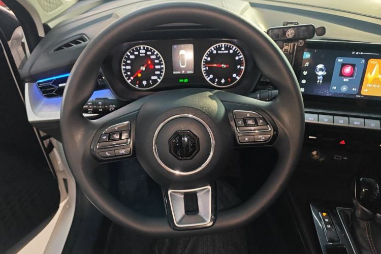 Used MG 5 2023 180 DVVT CVT Luxury Edition
