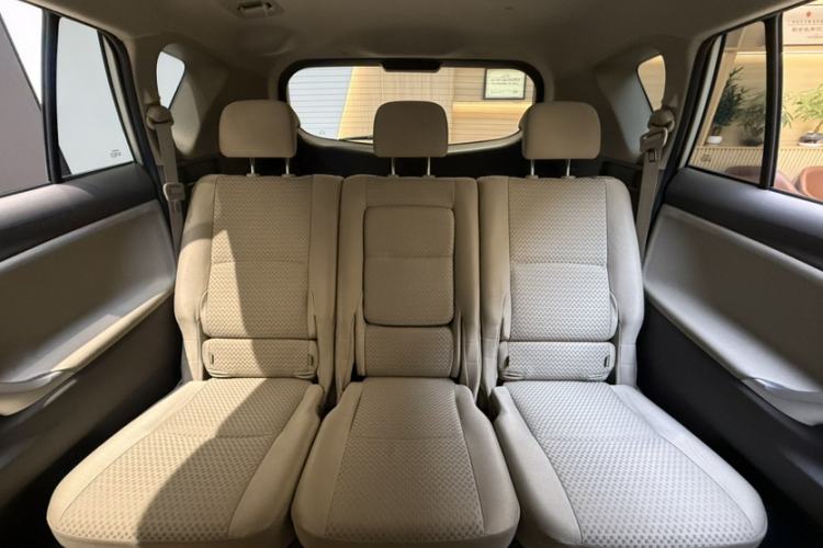 Used Toyota Verso 2014 Starlight 180E CVT Elite Edition
