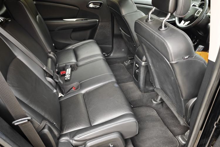 Used Dodge Journey 2013 2.4L Two-Wheel Drive Luxury Version