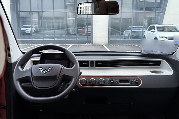 Used Wuling Hongguang MINIEV 2021 Macaron Premium Model – Lithium Iron Phosphate