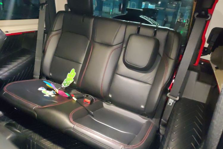 Used Jeep Wrangler 2019 2.0T Rubicon Two-Door Version China VI Emission Standard