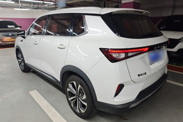 Used Wuling Asta 2022 2.0L DHT Electric Power Version Exterior 2