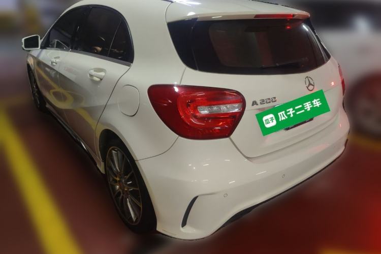 Used Mercedes-Benz A-Class 2015 A 200 Sport Edition Rear Left 45 Deg