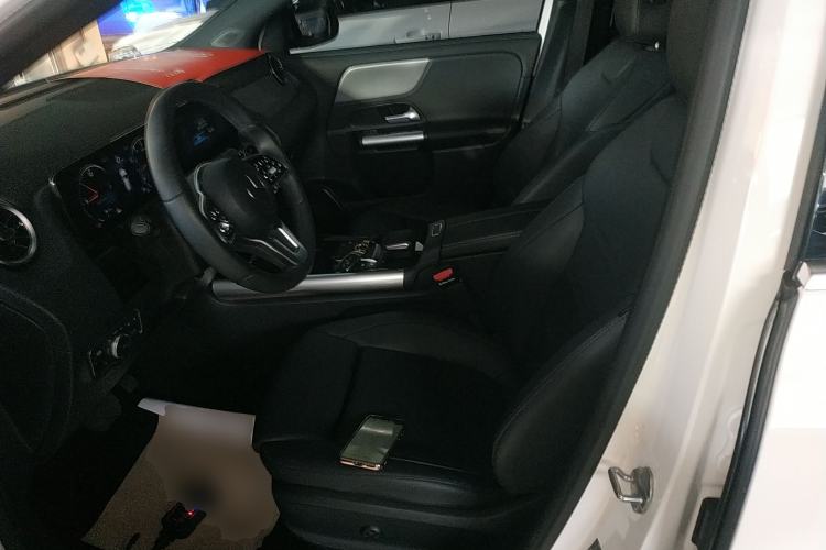 Used Mercedes-Benz GLA 2023 Facelifted GLA 200
