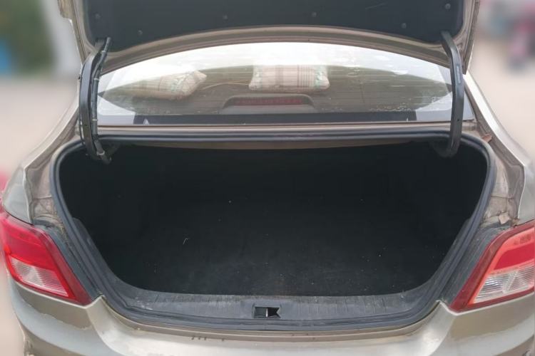 Used FORTHING Joyear S50 2014 1.5L Manual Luxury Model