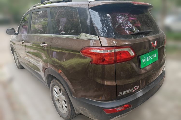 Used Wuling Hongguang S3 2018 1.5L Manual Luxury Model China V Standard