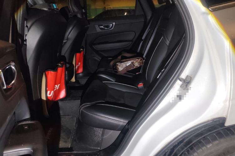 Used Volvo XC60 2019 T5 4x4 Zhiyuan Sport Edition China V Standard Left Rear Seat