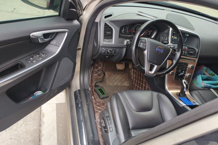 Used Volvo XC60 2015 T5 Smart Upgrade Model Driver Seat