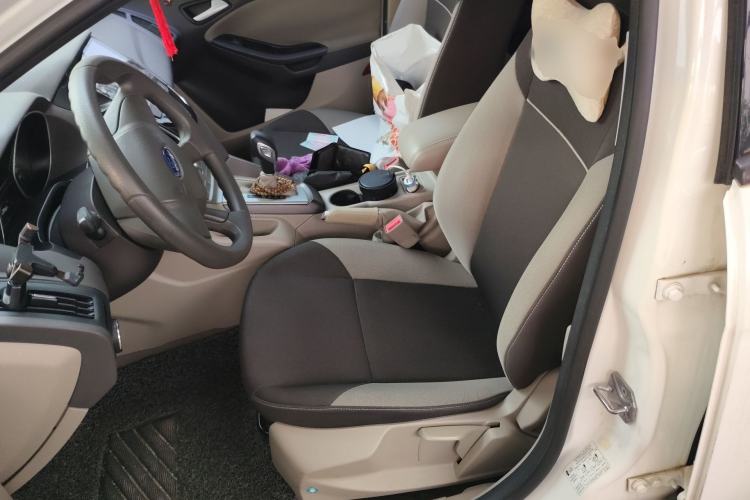 Used Ford Focus 2012 Sedan 1.6L Automatic Comfort Model Left Front Seat