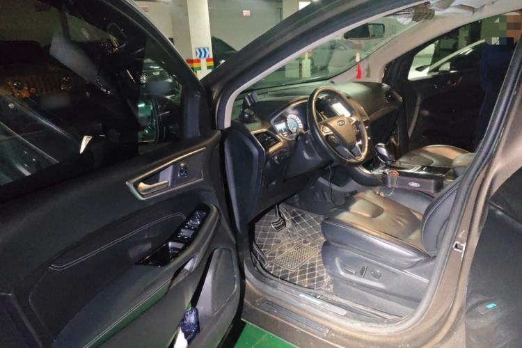 Used Ford Edge 2016 EcoBoost 245 Four-Wheel Drive Titanium Edition 7-Seater