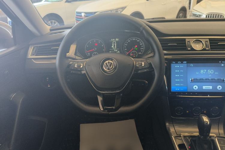Used Volkswagen Passat 2016 280TSI DSG Prestige Edition Steering Wheel